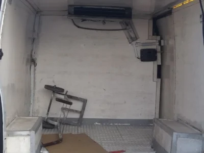 Van Master 11/12 Refrigerada