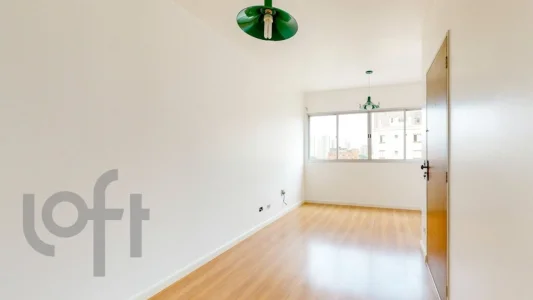 Apartamento Gracioso e em ótimo Estado no 8º Andar na Pompéi