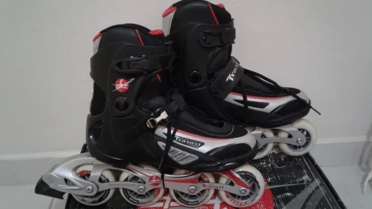 Patins Traxart Jet Tam. 38 com Kit Proteção Tam. G