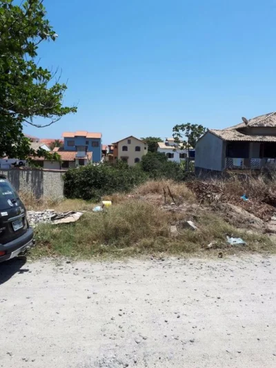 Terreno na Praia de Cordeirinho