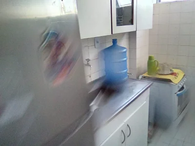 Excelente Apt 1/4 e Sala na Barra