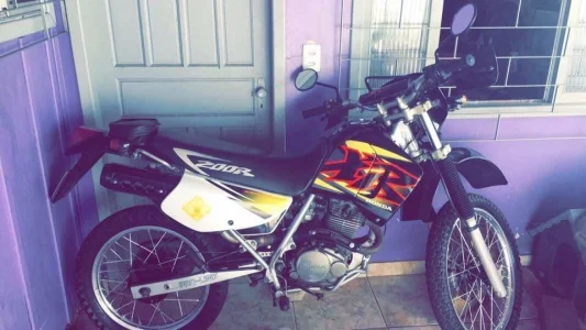 Moto XR 200