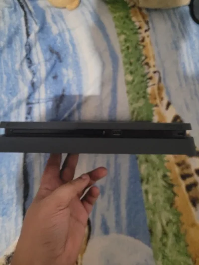 PS4 Slim Muito Conservado + Controle Original + Jogos