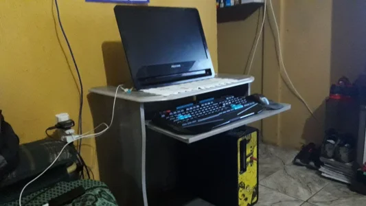 Computador Positivo + Tela + Teclado + Mouse