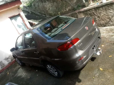 Siena 1.0 Flex Ano 2011