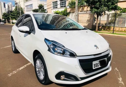 Peugeot 208 Active Pack 1.2 12v (flex) 2017