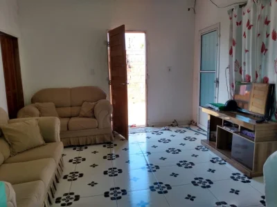 Casa com 2 Dormitórios à Venda, 280 m2 por RS 235.000,00 - Tancredo Neves - Manaus-am