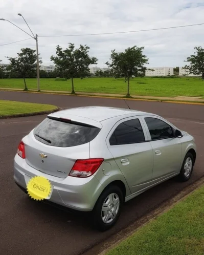 Onix Lindão e Completo