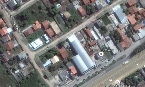 ótimo Terreno em Márica