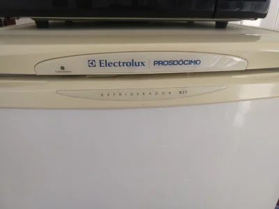 Eletrolux Prosdócimo R27 Usada Bom Estado