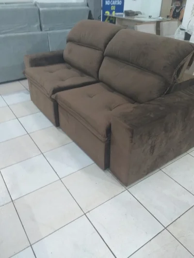 Sofá Retrátil e Reclinável