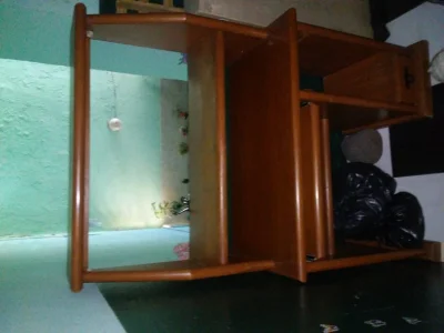Mesa para Computador em Madeira