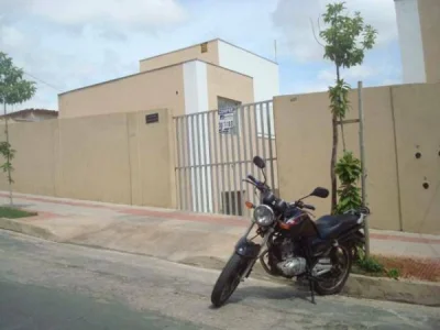 Oportunidade !! Casa em Condomínio