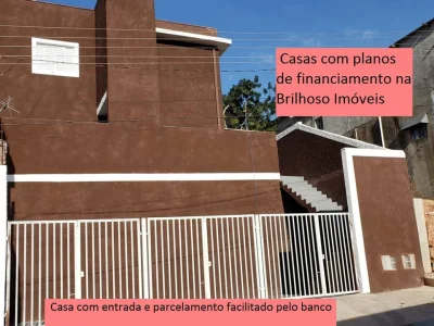 Casa por 180 Mil - Podendo Ser Financiada - Entrada / Parcelas