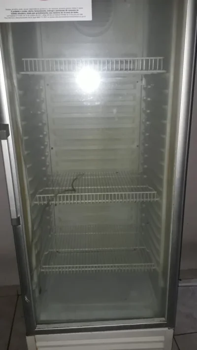 Geladeira Expositora