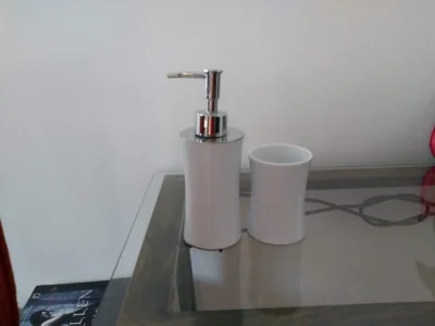 Conjunto de Porta Sabonete e Porta Treco