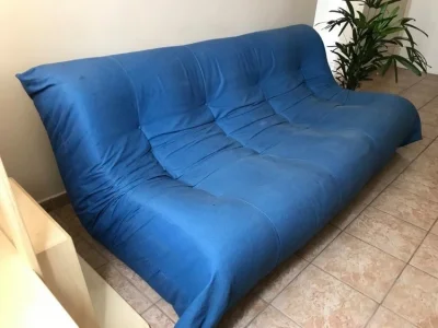 Sofá Azul Acquablock: R$ 800