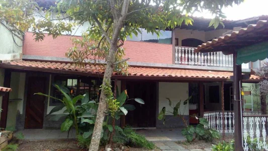 Venda Linda Casa Engenho do Mato 800 Mil