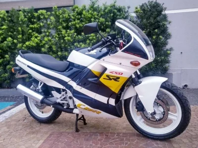 Honda CBR 450 R 1991