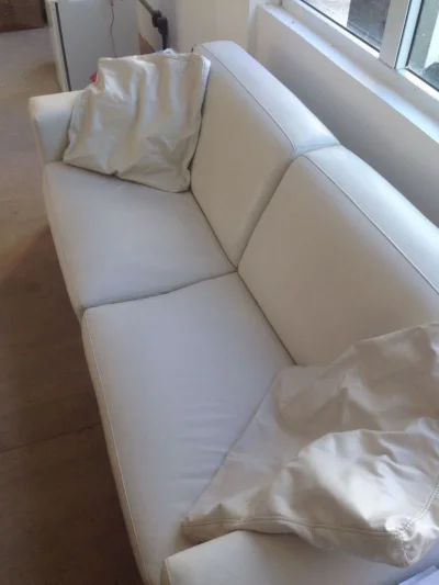 Sofá de 3 Lugares em Couro Branco