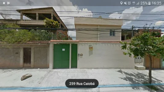 Aluga-se Casa em Curicica