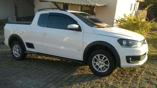 Saveiro Trend 2014 Semi Nova
