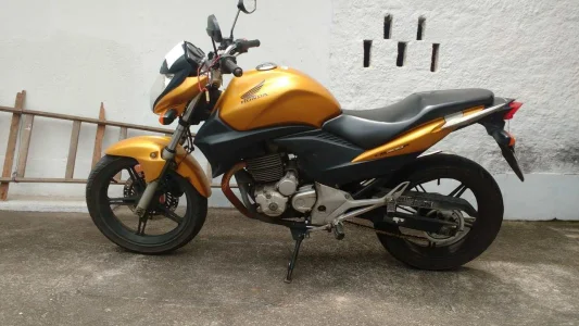 Cb-300 Honda Ano:2009/2010