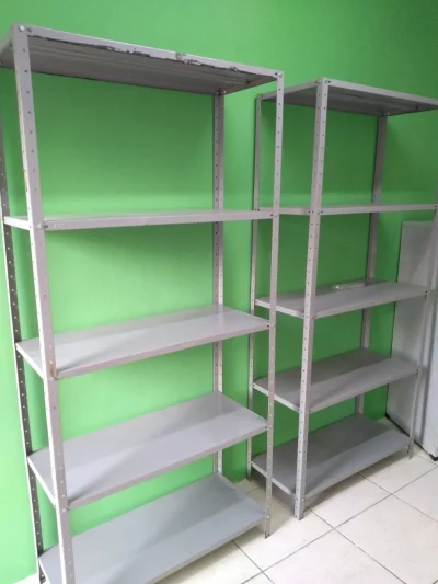 Estante de Aço