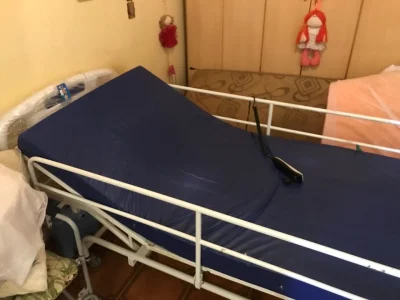 Vendo Cama Hospitalar Elétrica 3 Movimentos