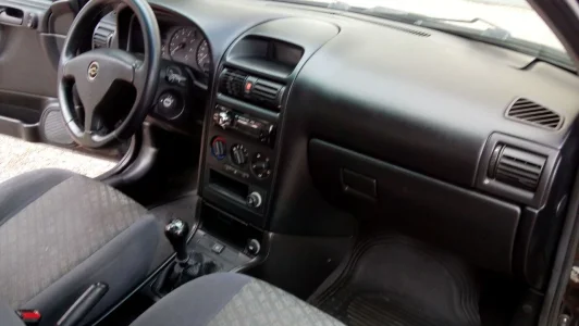Chevrolet Astra Hatch Gl 1.8 MPFI 2001