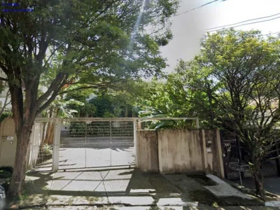 área Total do Terreno 500m2 área Construída 360m2 Iptu 2021