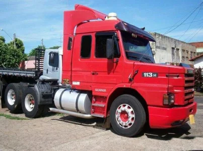 Caminhão Scania