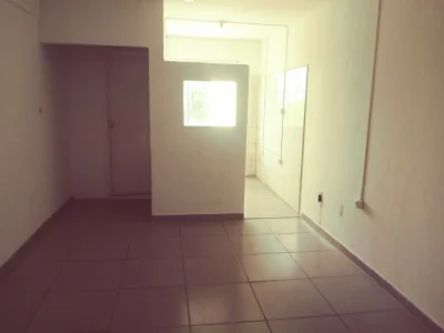 Alugo Sala Comercial no Centro