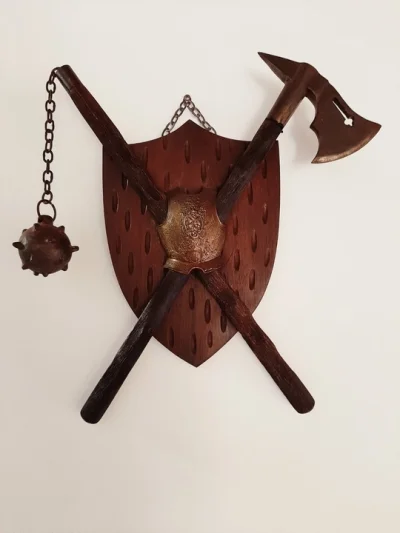 Brasão em Madeira e Metal