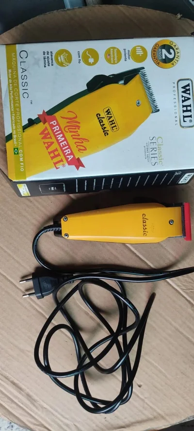 Máquina de Cortar Cabelo Wahl Classic 127V