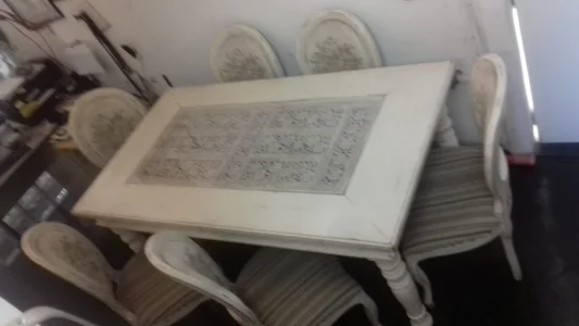 01 Mesa com 06 Cadeiras