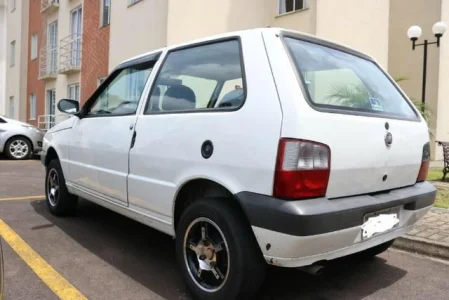 Fiat Uno Economy 1.4 8v (flex) 2p 2012