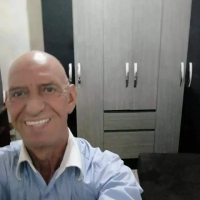 Aposentado à Procura de um Trabalho