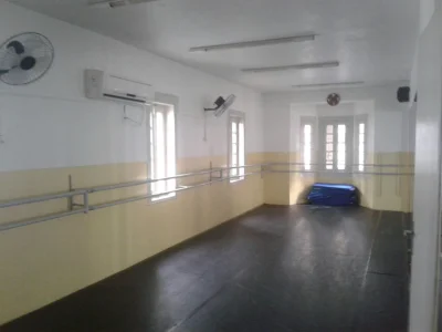 Excelente Casa Comercial