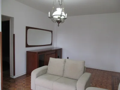Embaré - Apartamento 2 Dormitórios Prédio com Elevador