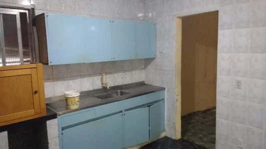 Aluga-se Casa de 2 Quartos e 1 Suíte ( Rocinha Rua 1) R$ 800,00