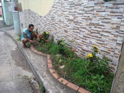 Vaz Limpeza de Piscina e Jardinagem em Geral