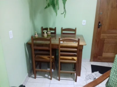 Mesa de Muricy com 4 Cadeiras , Tudo de Madeira Muricy