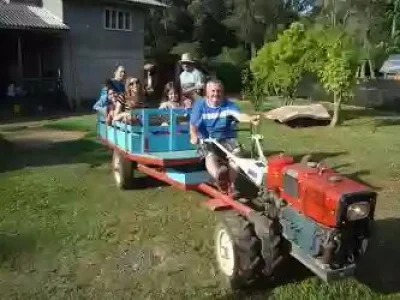 Vendo Tobata com Acessórios
