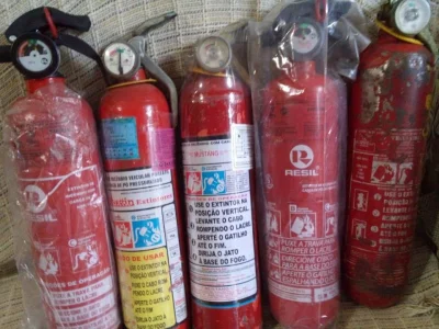 Conjunto de Extintores Automotivos/veículares