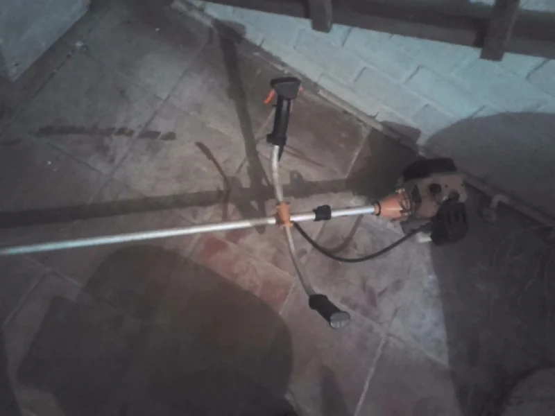 Roçadeira Sthill Fs220
