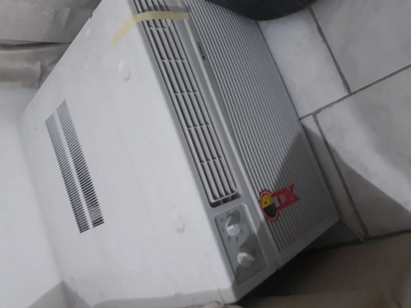 Ar 10000 Gree Janela 220v na Embalagem