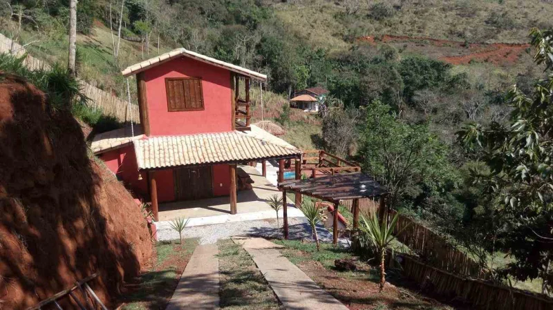 Casa Assobradada em São Francisco Xavier SP
