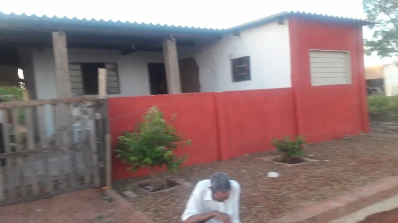 Vendo Casa Valor a Combinar