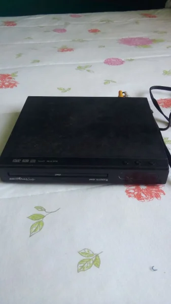 um DVD da Marca Britânia